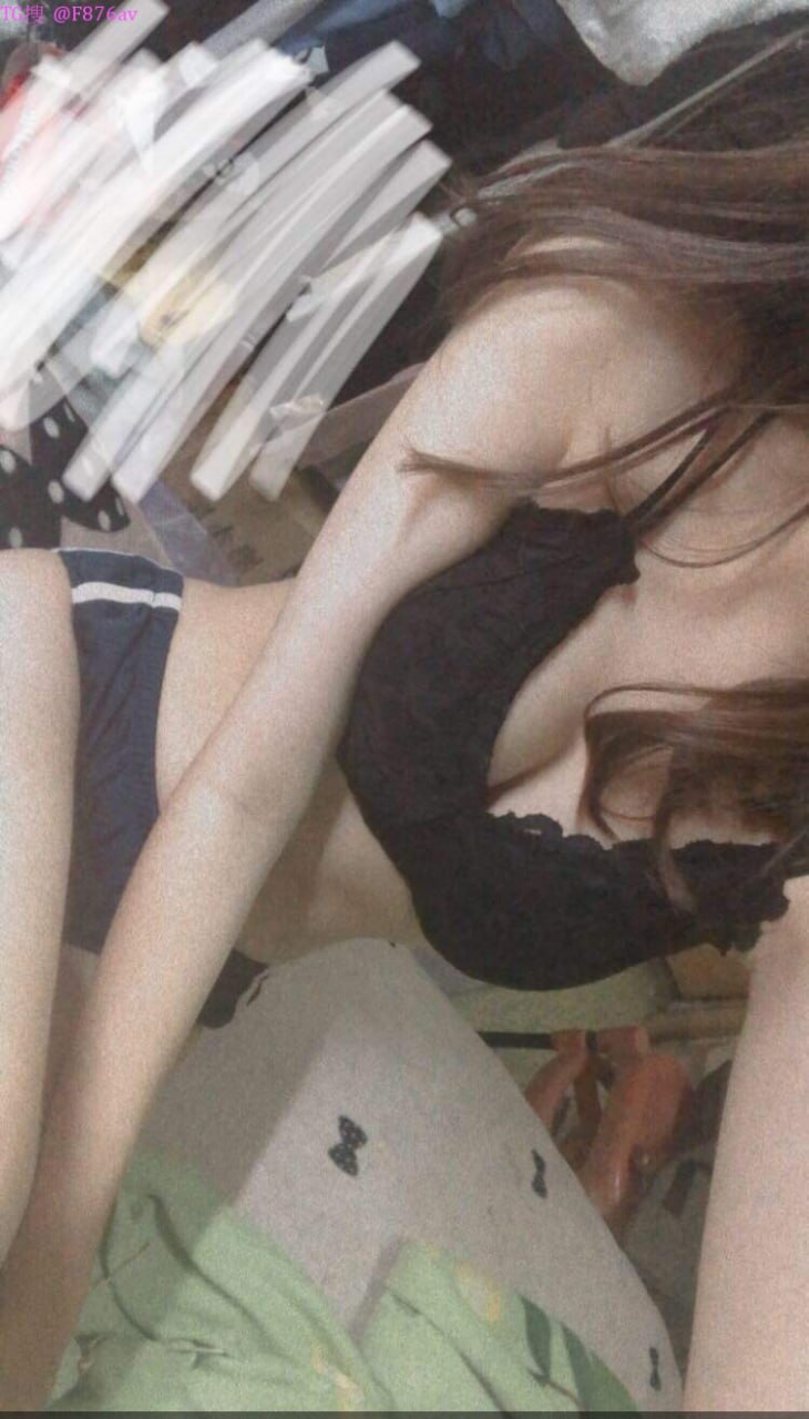 DTF Slut Series - Jane Wilde bị địt và xuất tinh vào âm đạo